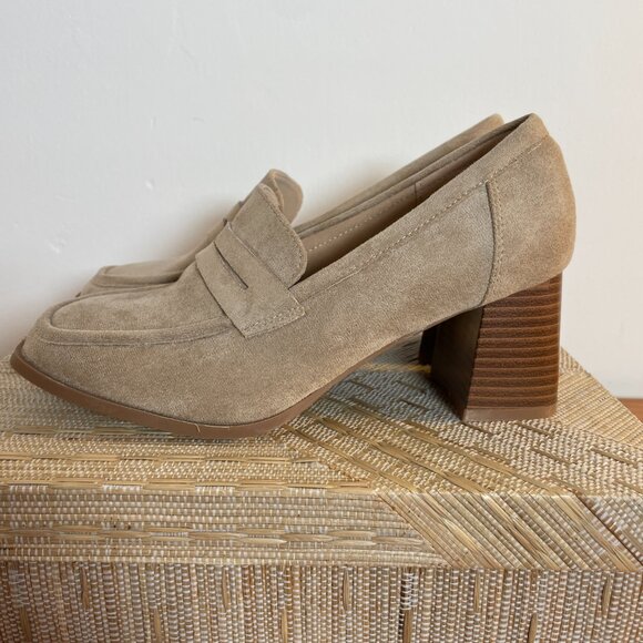 Journee Collection Block Heel Loafers Sz 8 Faux Suede Taupe - Picture 3 of 10